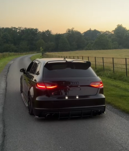 
								2015 Audi S3 2.0 TFSI Quattro S Tronic | Air Lift 3P | Stage 1 | Technology Pack full									